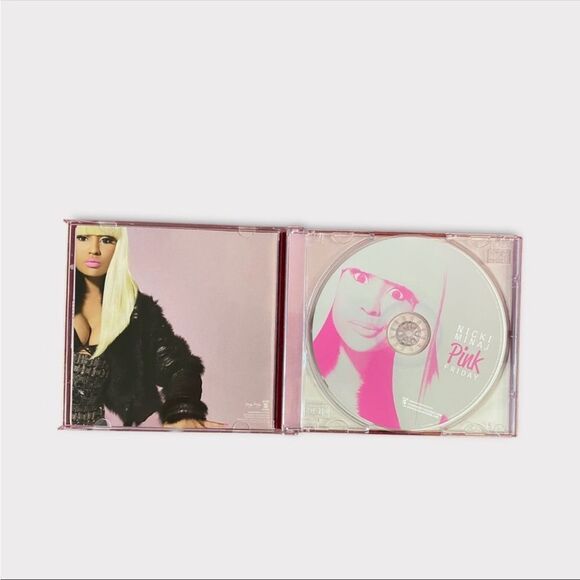 Nicki Minaj - Pink Friday CD - Picture 4 of 4